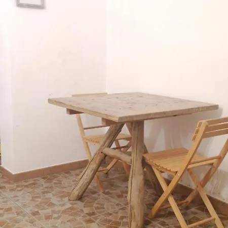 Alojamento de Acomodação e Pequeno-almoço Casa Delle Guardie 3*